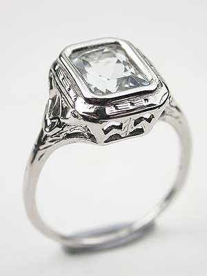 1950's Aquamarine Filigree Engagement Ring