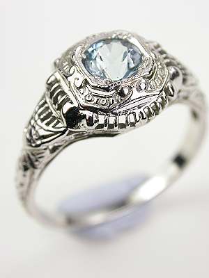 Antique Aquamarine Filigree Ring