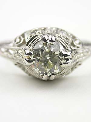 Vintage Filigree Engagement Ring in Platinum