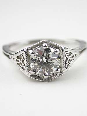 1920's Antique Diamond Engagement Ring