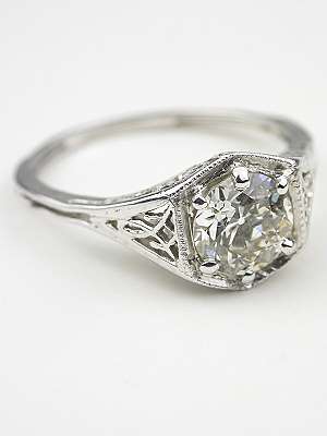 1920's Antique Diamond Engagement Ring