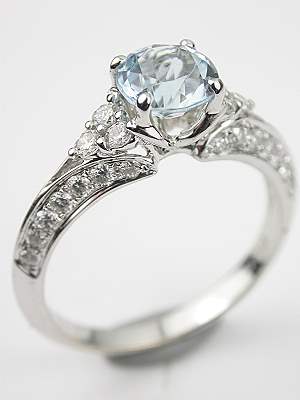 Antique Style Aquamarine Engagement Ring