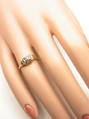 Vintage Diamond Engagement Ring