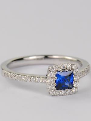 Vintage Style Engagement Ring with Blue Sapphire