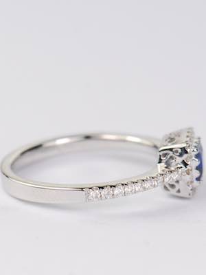 Vintage Style Engagement Ring with Blue Sapphire