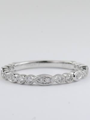 Diamond Wedding Ring in the Vintage Style