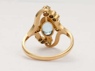 Art Nouveau Antique Aquamarine Ring