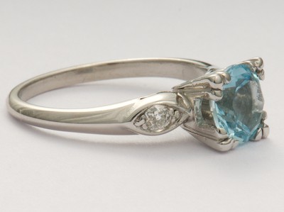 Aquamarine Antique Engagement Ring in Platinum