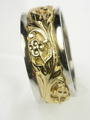 Art Carved Vintage Wedding Ring