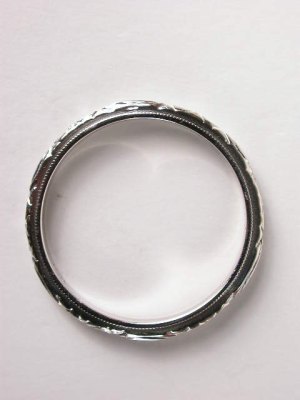 Antique Art Deco Engraved Wedding Ring