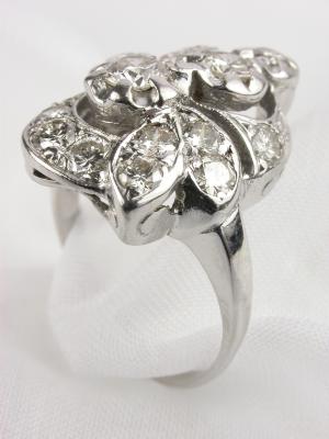 Antique Retro Diamond Ring